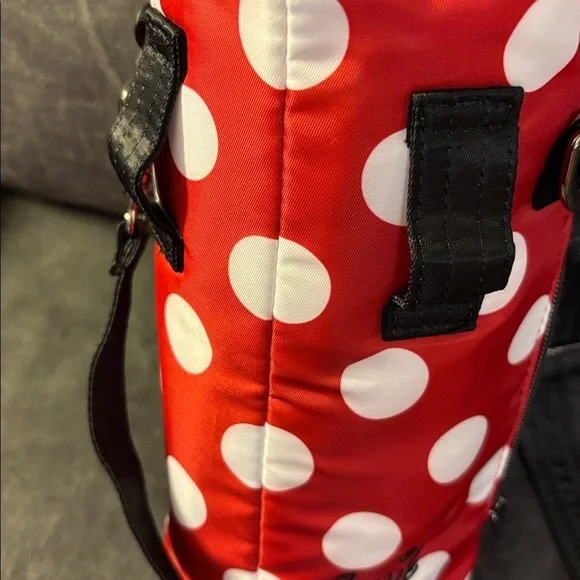 Disney Parks Lug Huggie SE - Picture 3 of 10